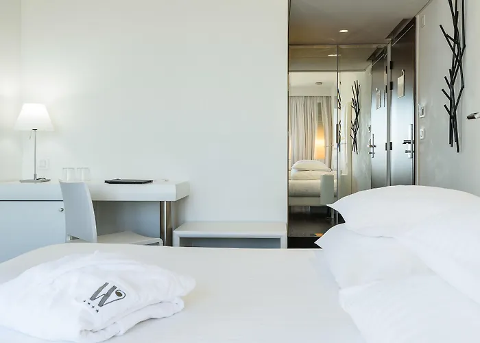 Готель Le Windsor 4*