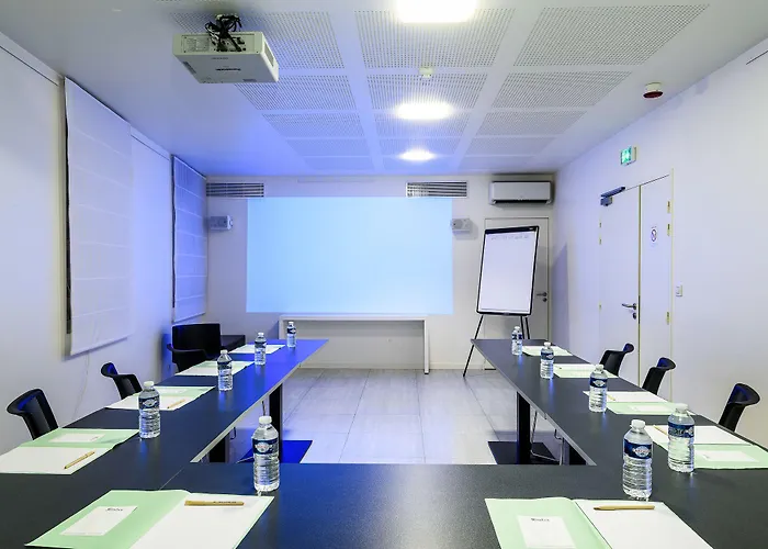 Le Windsor Готель 4*